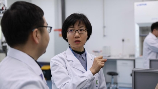 代表委员履职录丨全国人大代表翟燕萍：燕归来，勇创新