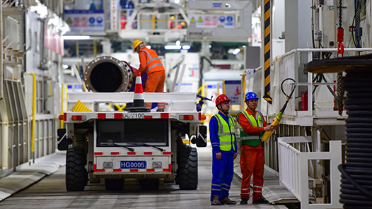 两会速递｜沈丹阳解读《政府工作报告》：过去一年成绩有三个“明显”