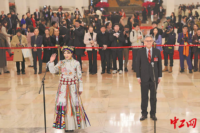 2894964_tpzz_1741363940342_b