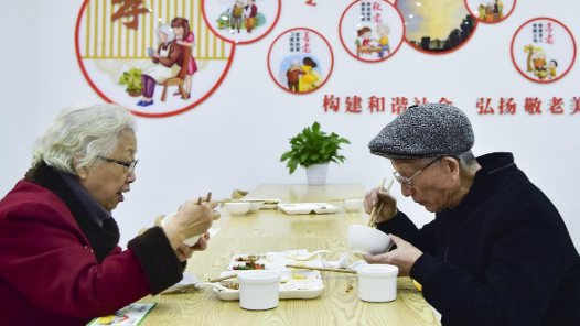 融视点·小经跑两会｜代表委员热议民生改善：新一波“民生红包”，请查收！