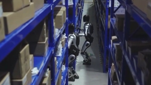 透过两会“热词”看发展趋势 向“新”而行仍是今年工作重中之重