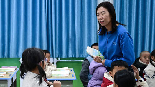 如何让“大国良师”竞相涌现——代表委员热议优秀中小学教师培养