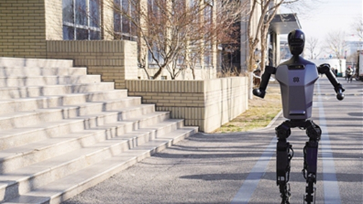 首次“现身”政府工作报告 具身智能推动人工智能产业加速跑