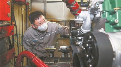 技能人才从“螺丝钉”变“顶梁柱”——辽宁大连着力构建产业工人技能形成体系