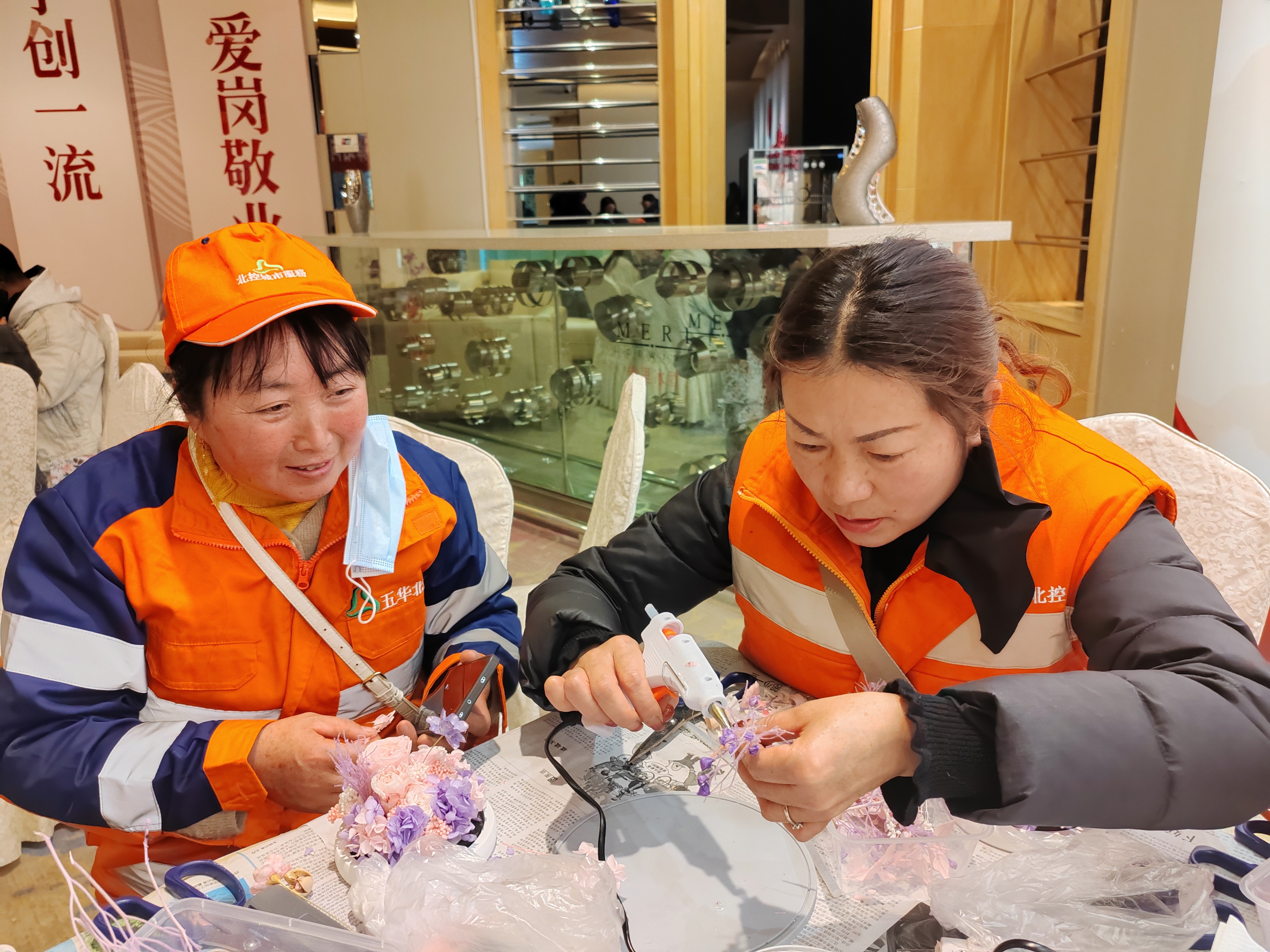 70c182110058a8a31c7481b21ea23bc