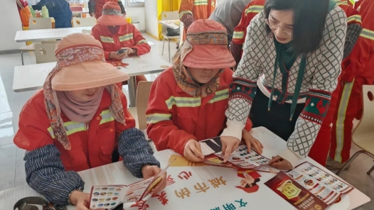 宁夏吴忠市利通区总工会开展国家安全教育普法暨工运史微宣讲活动