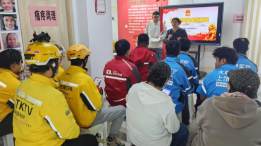 宁夏银川市金凤区各级工会开展2025年全民国家安全教育日宣传活动