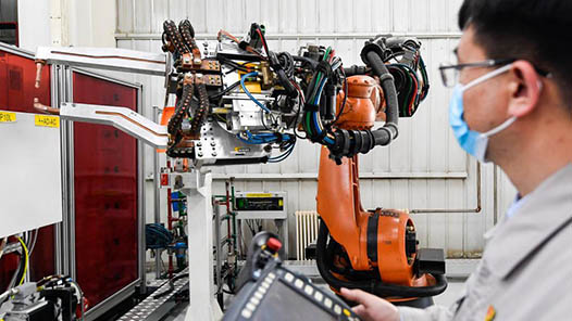 《迈上新征程 铸就新辉煌：<中共中央国务院关于深化产业工人队伍建设改革的意见>解读》出版