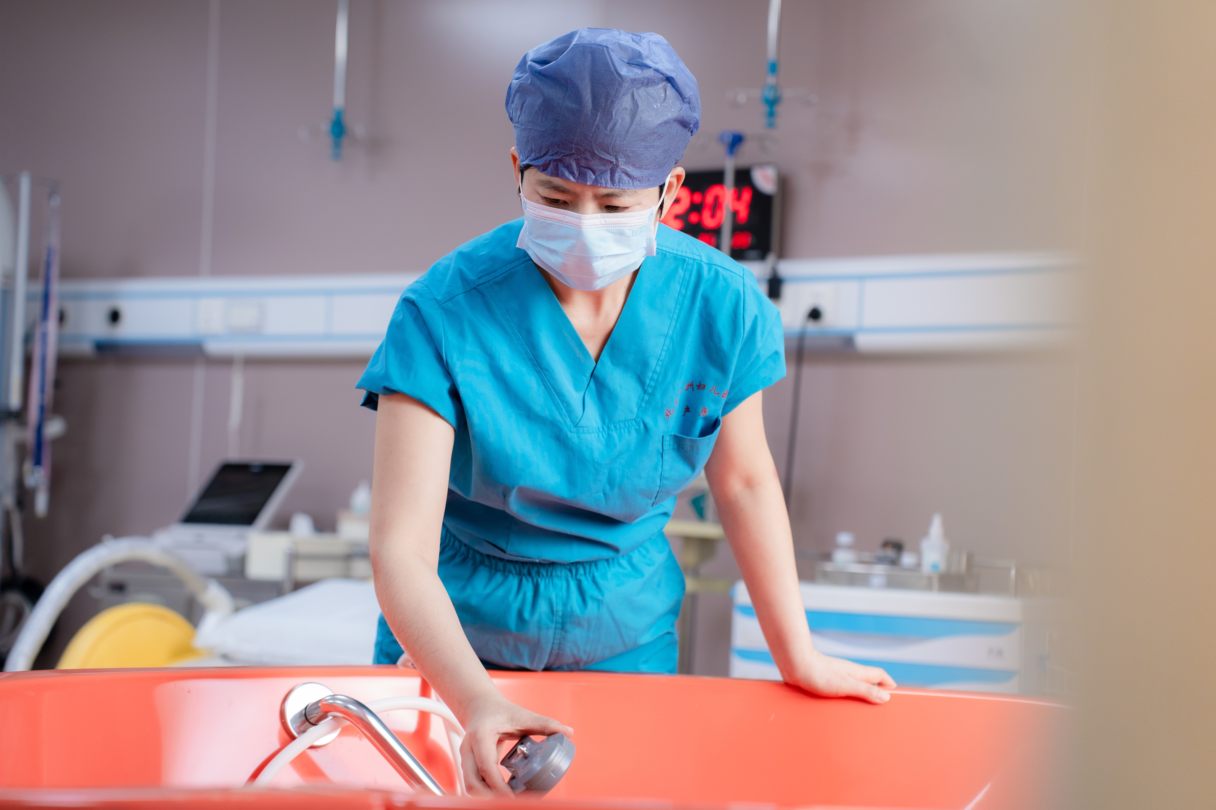 北京五洲妇儿医院—丁峰（工作照1）