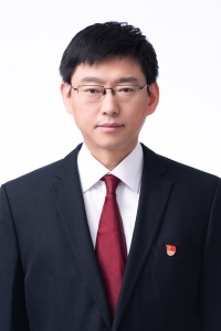 于久翔同志证件照