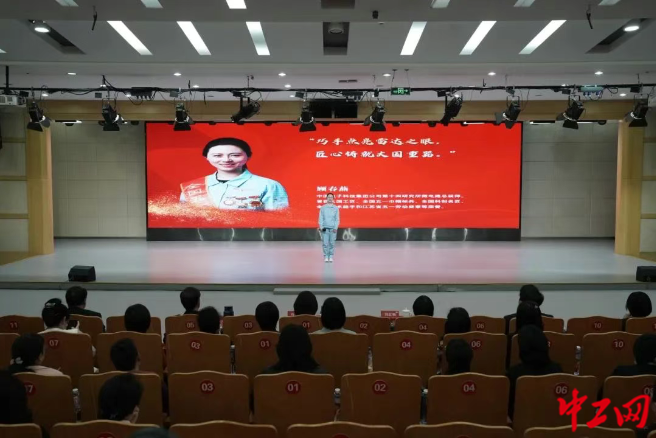 7de2448e-8e5c-40c0-9314-f2fc4ccf6db9