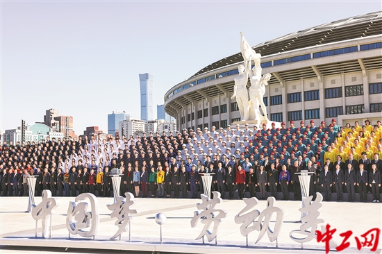 2956655_tpzz_1745596918139_b