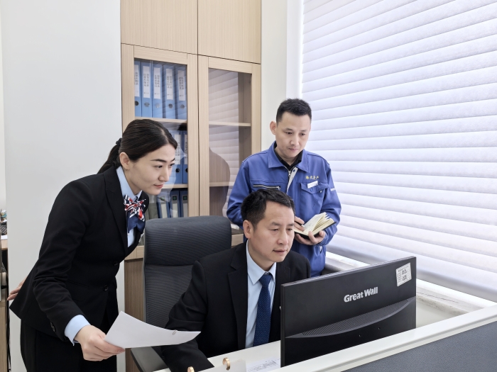 1ca8b412808fc5d3100fc6d8c8fc6d8_副本