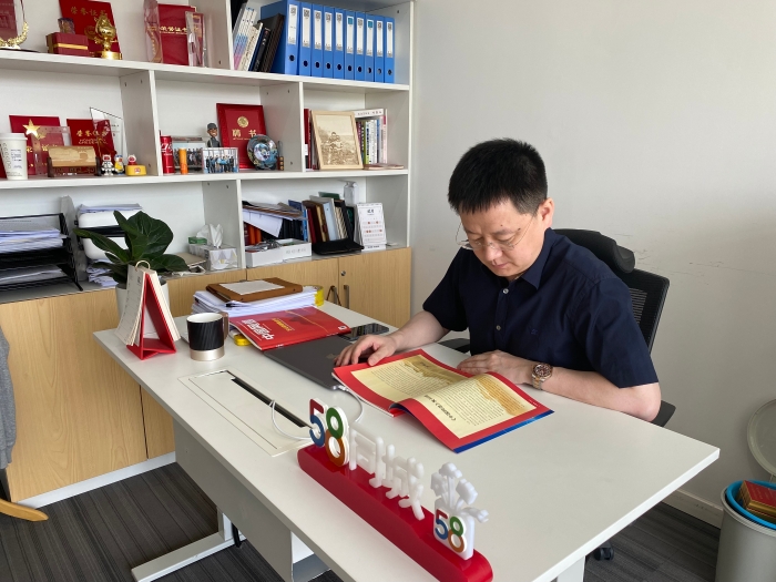 58同城曲子恒工作照2 58同城曲子恒工作照2