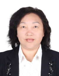 张艳同志证件照