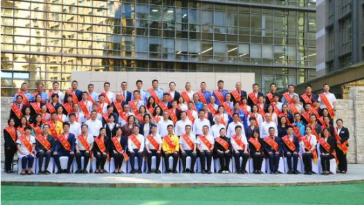 朝阳区召开2024年全国、首都劳动奖和工人先锋号获得者座谈会