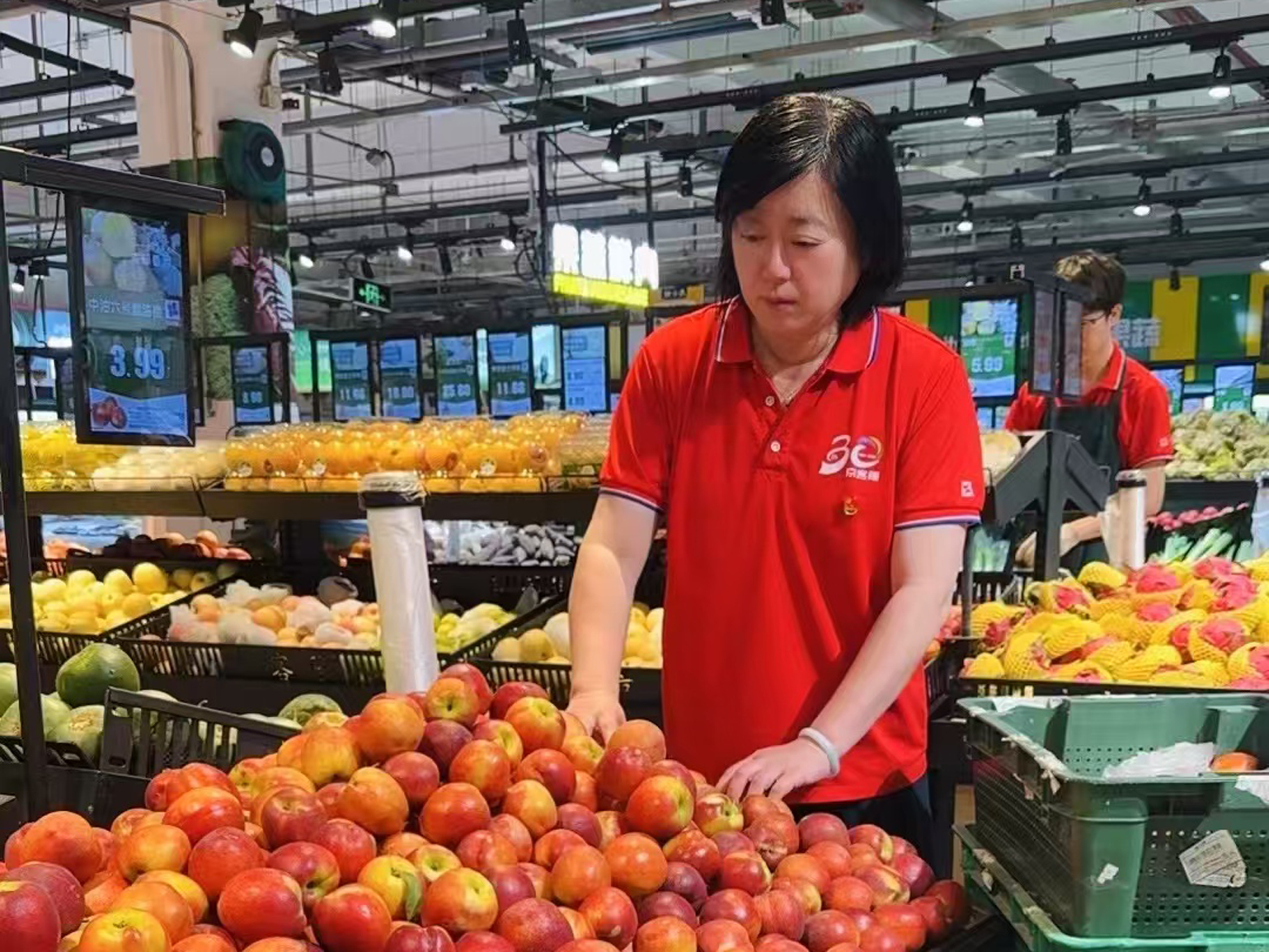 赵燕红同志工作照2