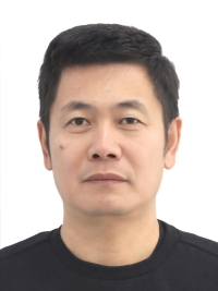 郭海锋同志证件照