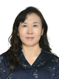 张冬云 2寸 白底证件照片