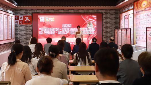 山东龙口市总工会举办“中国梦·劳动美”职工宣讲比赛