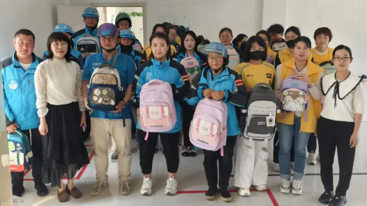 山东乳山市总工会开展“法护成长·爱暖童心”主题活动