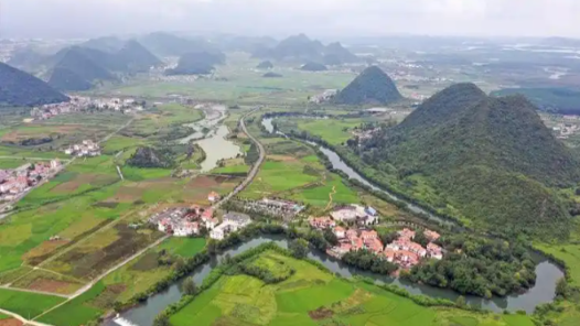 劳模风采·全国劳动模范｜郭吉平：在黔山秀水间架“脊梁”