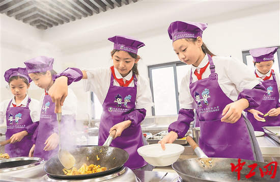 3021690_tpzz_1750169516015_b