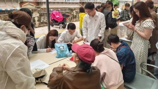 “工会+人社+法院”合力攻坚 26名职工欠薪纠纷当场兑现