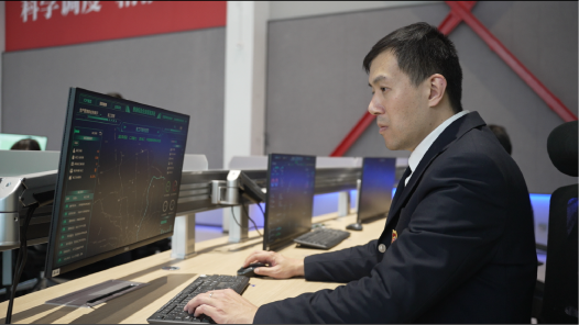 地铁车场“守夜人”