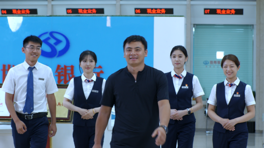 微光汇聚 终成星河