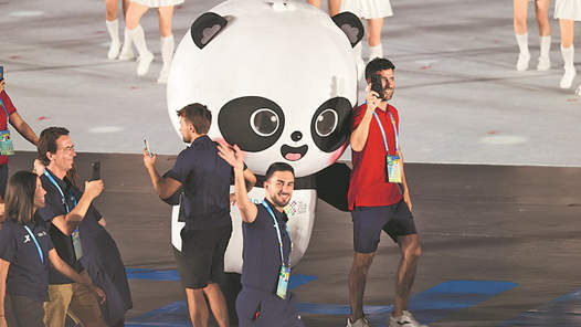 聚焦丨成都世运之夜“松弛感”拉满