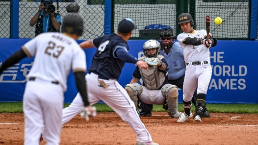 成都世运会 | 男子垒球决赛因降雨取消 参赛球队同获金牌