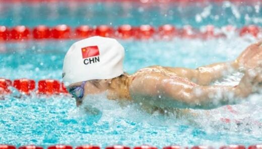 连破13项世界纪录 成都世运会游泳场馆缔造神奇