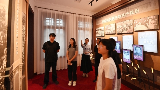 吉鸿昌旧居：看沉浸式展演缅怀英雄事迹