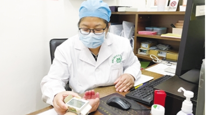 中国医师节，致敬广东基层医务工作者——微光成炬 把安康照进千家万户