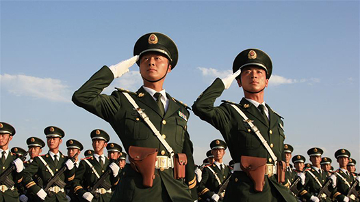 新华社快讯：我军力量结构新布局在阅兵中首次集中展示