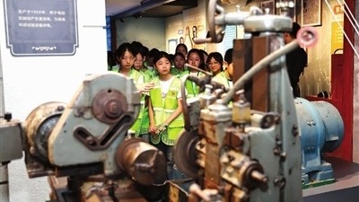 150名职工子女共赴研学之约，上海工会夏令营欢乐启航