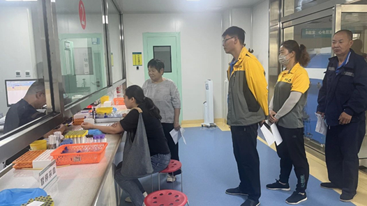 内蒙古鄂托克旗总工会为新就业形态劳动者提供公益体检服务