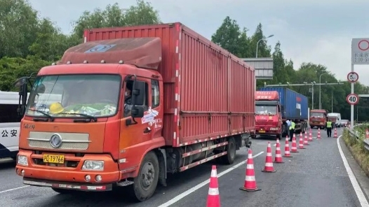 边境口岸型“司机之家”传温暖送服务