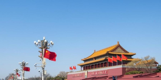 北京将升挂国旗红旗约23万面