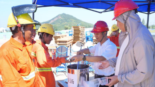 “娘家”关爱送到职工心坎上 河北邢台工会筹措250余万元资金“送清凉”