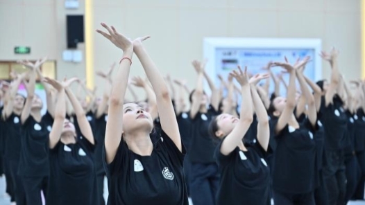 十五运会开幕式进入场内排练阶段