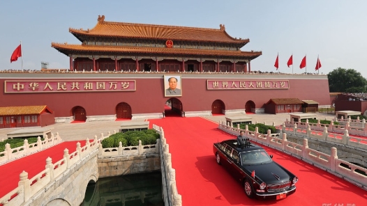 阅兵式完整视频｜习近平乘车检阅地面方队 受阅方队发出豪迈誓言