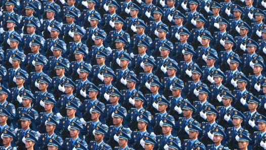 中国军人，威武！威武！威武！