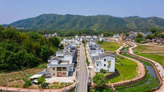 铭记历史 缅怀先烈·今昔巨变丨农文旅融合，红色小镇成宝藏小镇