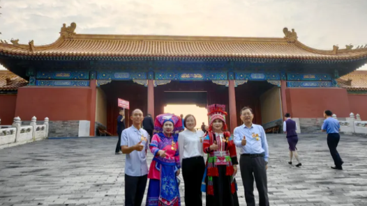 云南省5名劳模代表受邀赴京观礼：亲历盛典 心潮澎湃