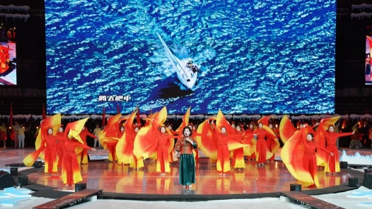 山西省总工会2025年“三送三进”慰问演出活动走进长治