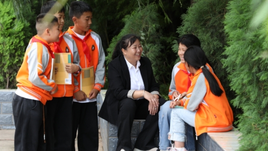 回信背后的故事丨扎根乡村讲台 展现情怀担当