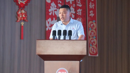 “置身阅兵现场，我几度红了眼眶”