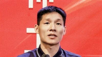 技能报国：两位农民工劳模的奋斗传奇